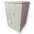 Pferdeurne aus Holz 36 Liter im weißen Shabby-Landhausstil mit Pferdekopf
