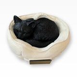Monello® Katzenurne Deluxe Schlafende Katze mit Gravur