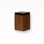 Tierurne aus Eichenholz handgefertigt