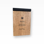 Tierurne aus Eichenholz handgefertigt