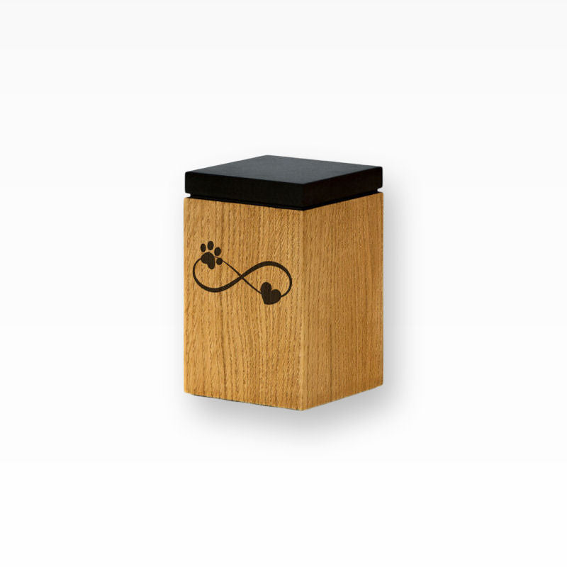 Tierurne aus Nussbaum handgefertigt