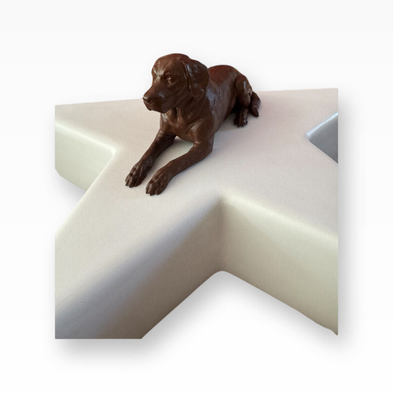 Monello Hundeurne Labrador wacht auf seinem Stern