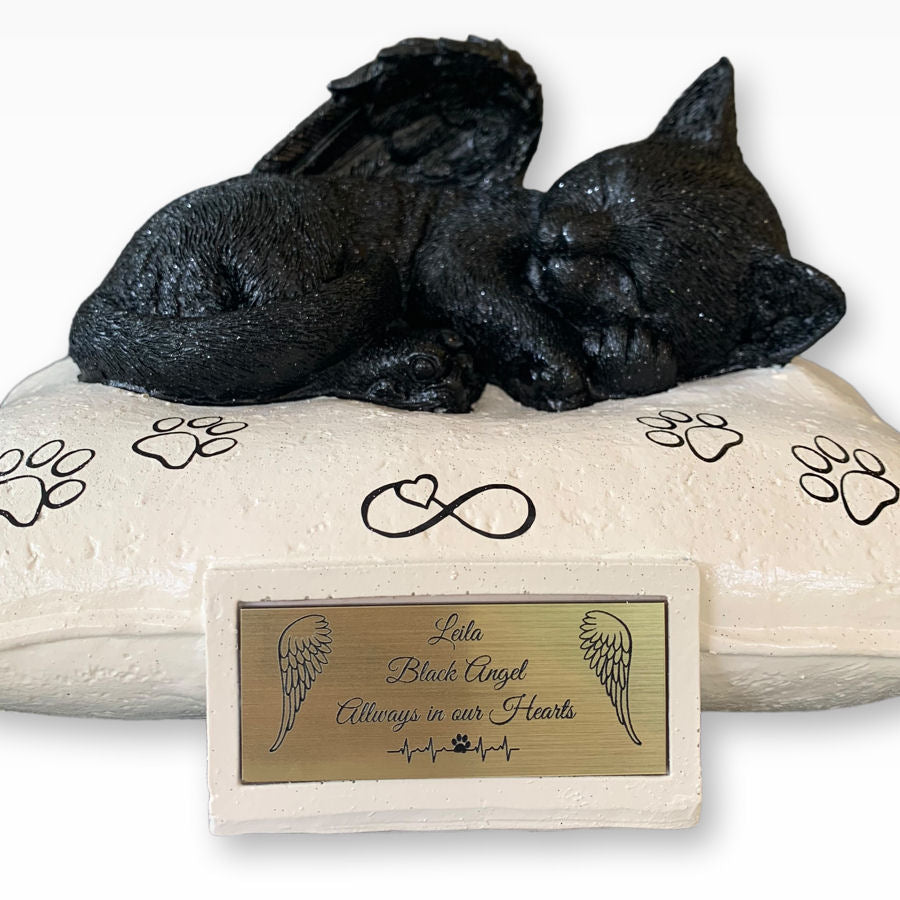 Monello® Katzenurne Deluxe Katze auf Kissen