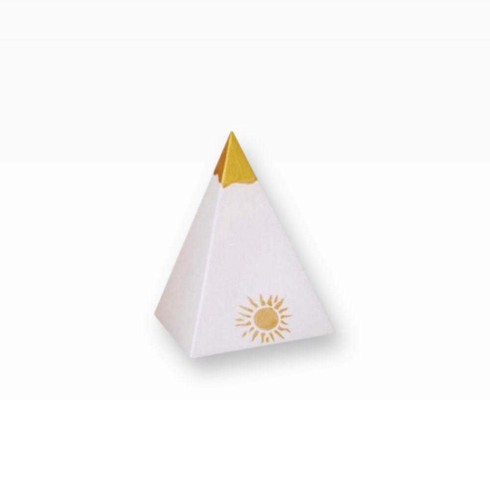 Tierurne Pyramide Sonne