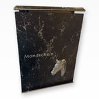 Urne für Pferd Marmoroptik Schwarz mit Pferdekopf in 3D